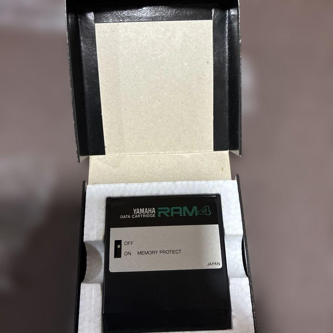 YAMAHA RAM4 カートリッジ４DX-7Ⅱ等箱有り
