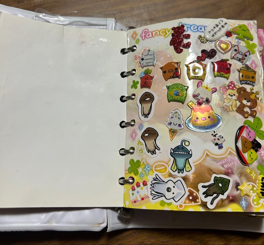 シール帳　昔の完成品