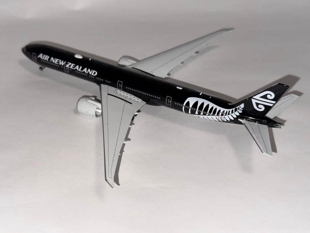 ニュージーランド航空 B77W 1/400