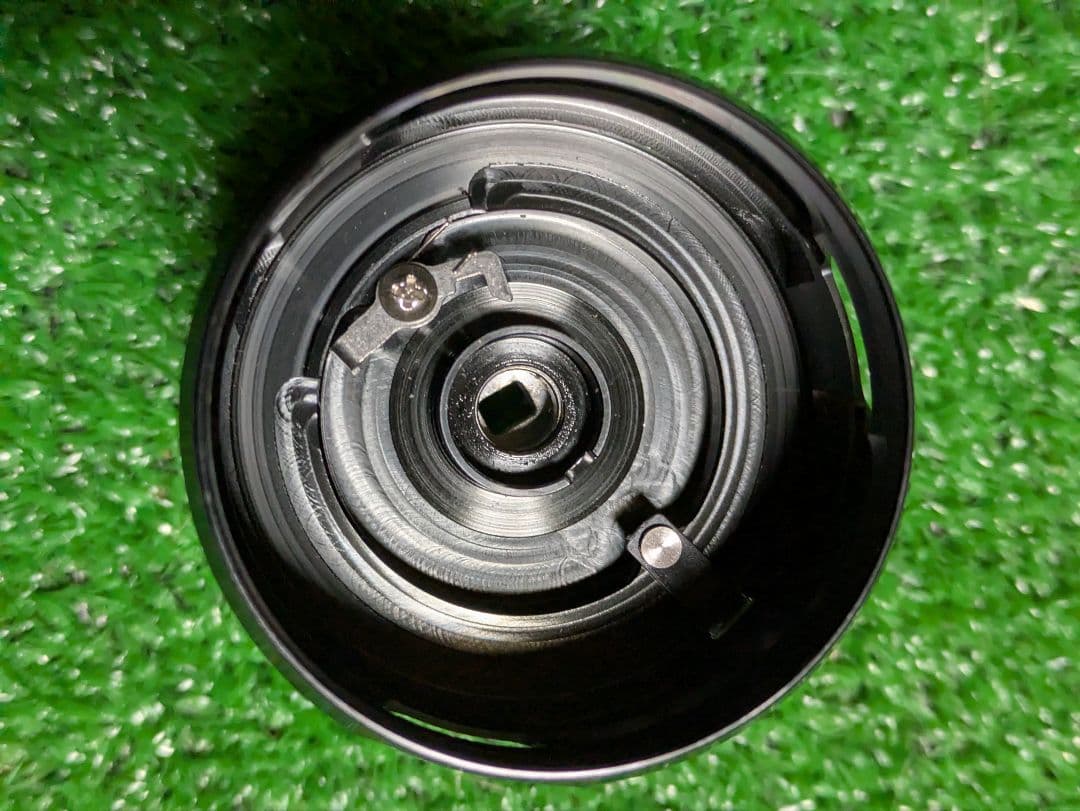 新品未使用。24ツインパワーC3000XG純正スプール