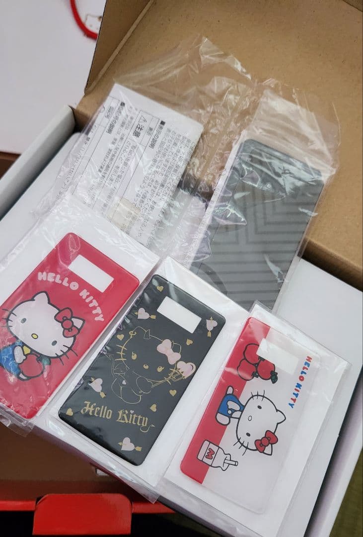 ​【激レア】ハローキティ レトロ携帯電話