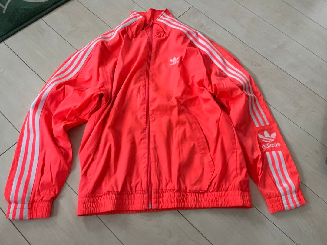 アディダス　サーモンピンク　ロックアップ　ウーブントラック　トレフォイルMサイズ