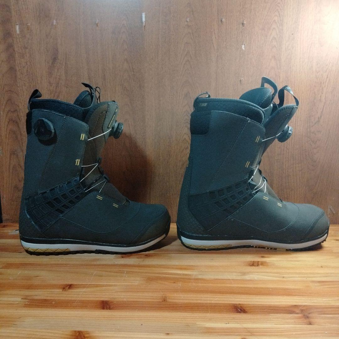 新品　SALOMON　ダブルBoA　スノーボードブーツ　2618