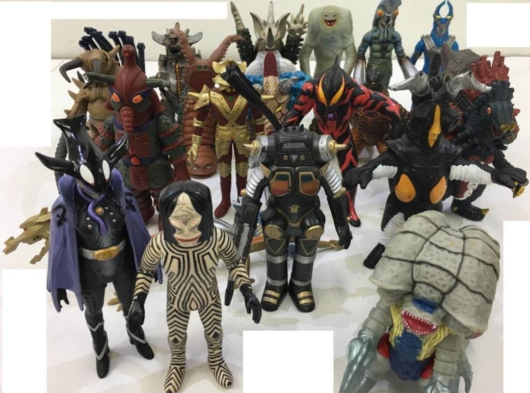 グランドキング　レイブラッド星人　他　ウルトラ怪獣ソフビまとめて