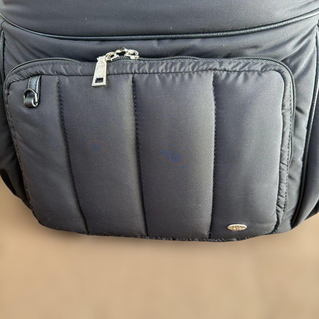 Milla Noue FuFu フワモコリュックキャリー　Lサイズ　ブラック