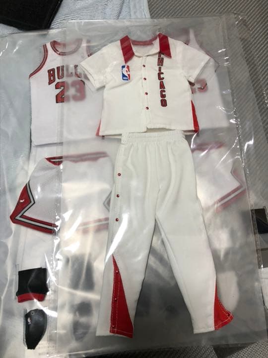 NBA フィギュア　エンターベイ　マイケル　ジョーダン　ファイナルエディション