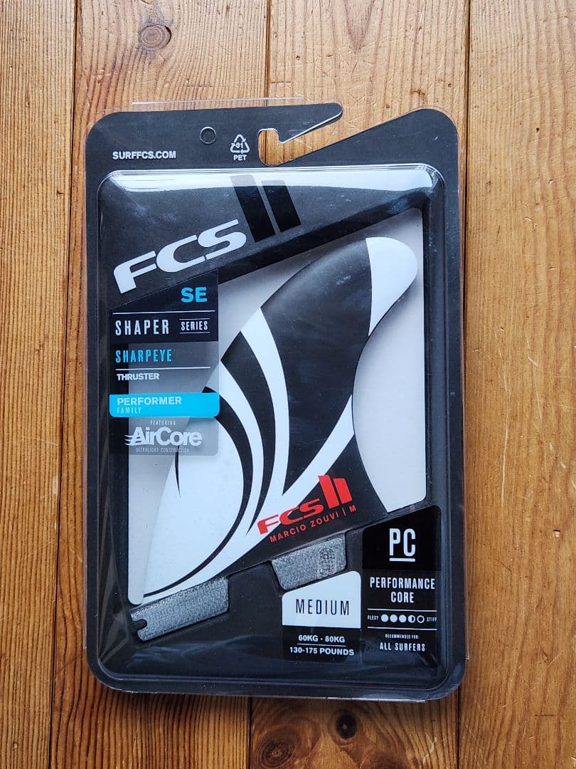 ＜新品・送料込み＞FCSⅡ SE シャープアイ トライフィン黒白(M)