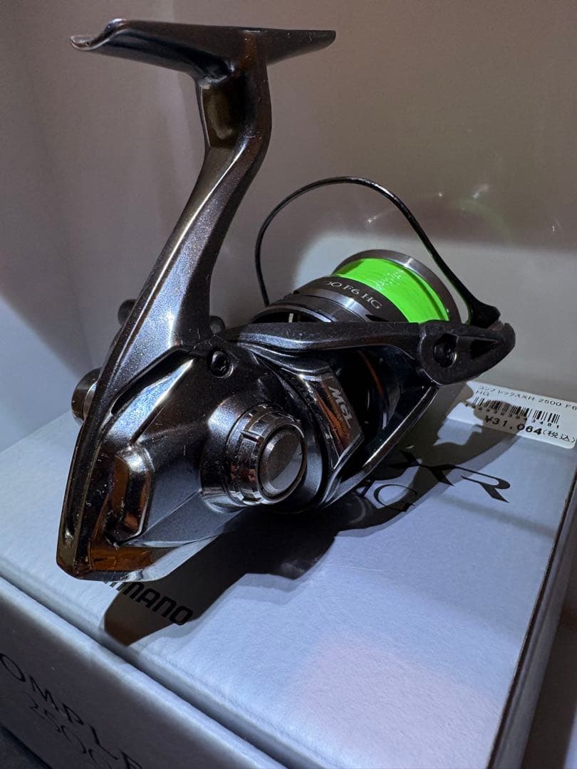 シマノ 21コンプレックス XR 2500 F6 HG 新品購入淡水のみ　傷多め