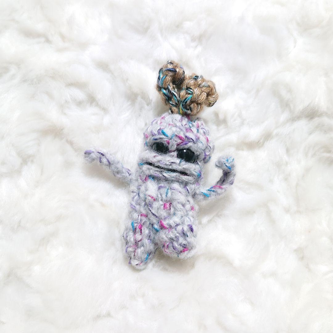 79.フラワーポップ　マンドラゴラのあみぐるみ