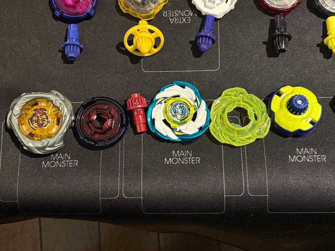 UX-04 ベイブレードX まとめ売り スタジアム セット販売 引退