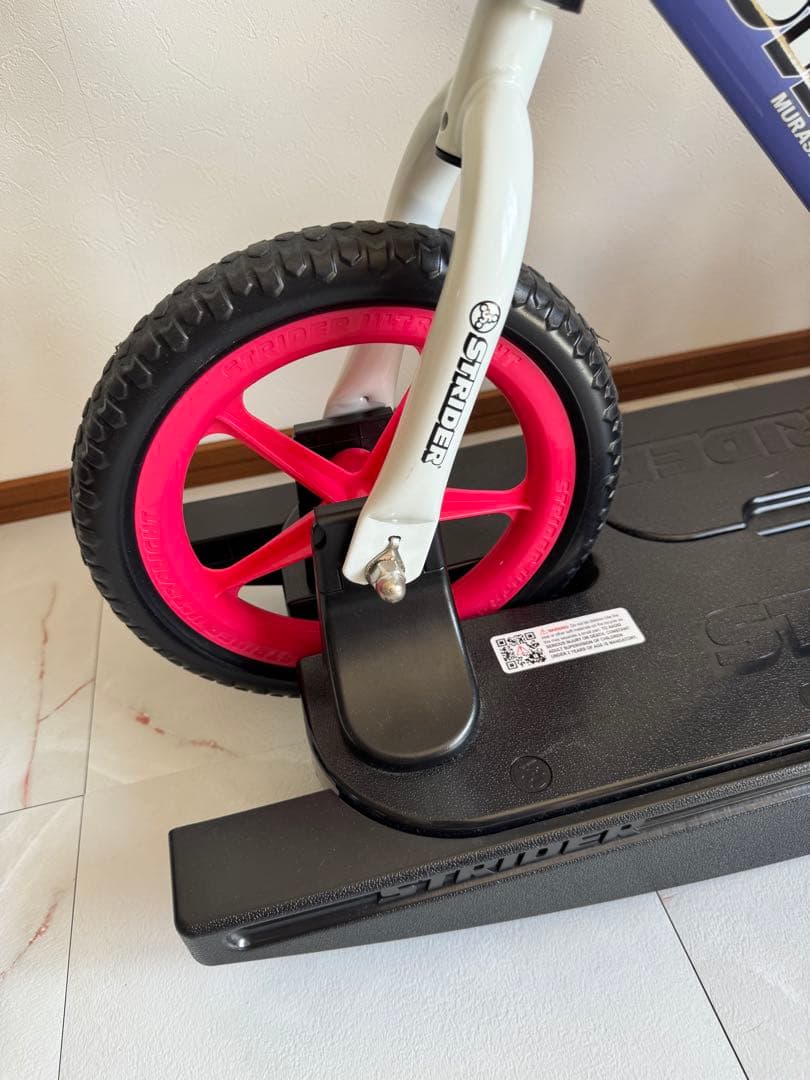 ★10/5まで最安値★ストライダースポーツモデル　ムラサキスポーツ限定カラー