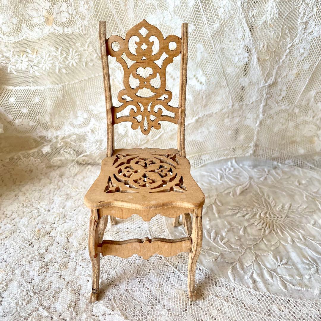 新春アンティーク福袋④ビスクドール&ドール用小物8点セット　チェア&王冠&パニエ