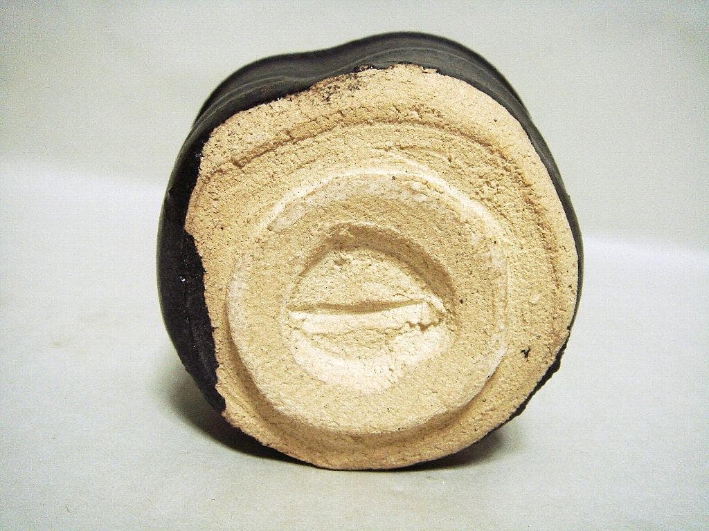 930『瀬戸黒 ぐい呑』一　/骨董品 古美術 アンティーク 古玩