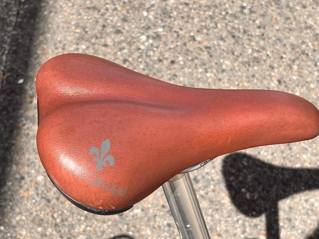 【兵庫県東部手渡し】ルイガノ　LOUIS GARNEAU J22 ネイビー