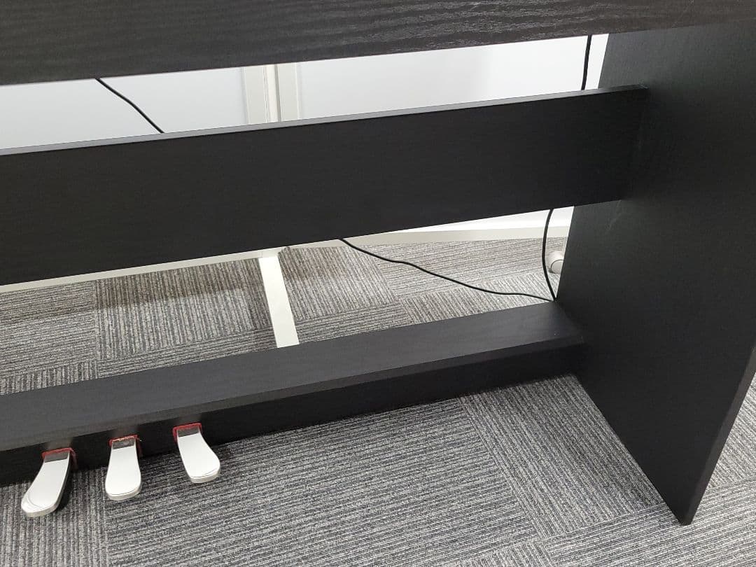 m CARINA 電子ピアノ 88鍵盤 椅子付き 2021年製