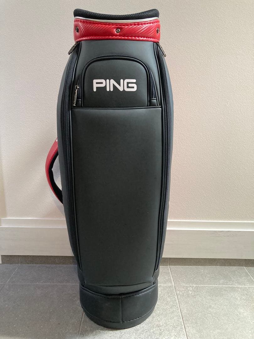 ピン　キャディバッグ赤色