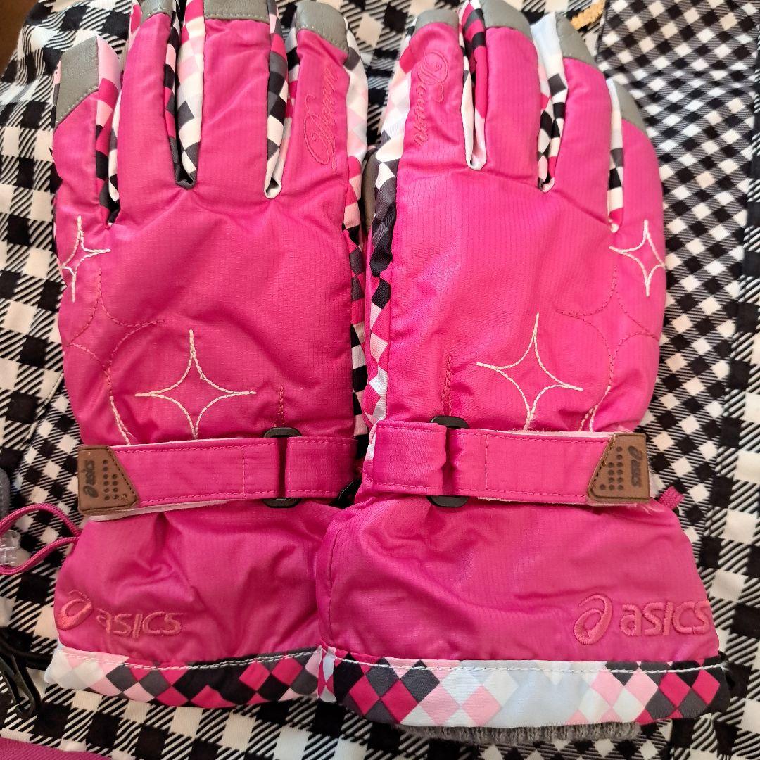 スノボーウェア上下　ゴーグル　手袋　プロテクター付き