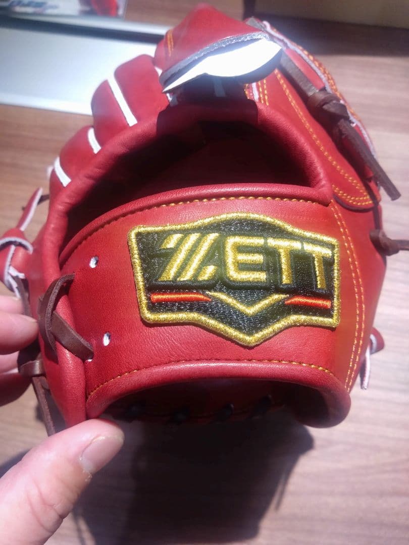 ZETT PROSTATUS 硬式グローブ 投手用
