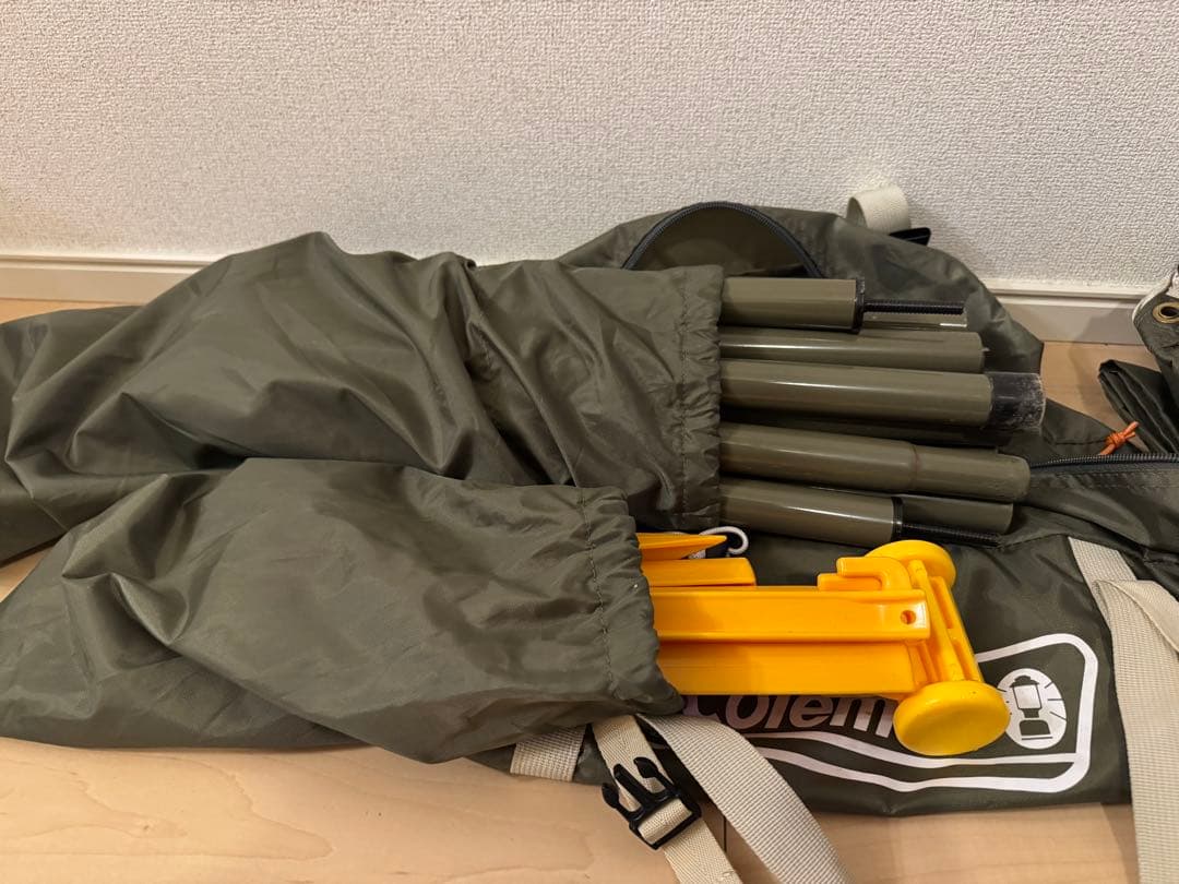 Coleman タープ本体 オリーブ　オーソリティ