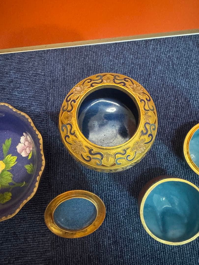 1852   七宝焼　景泰藍　碗1客　茶入1客　フクロウ1客