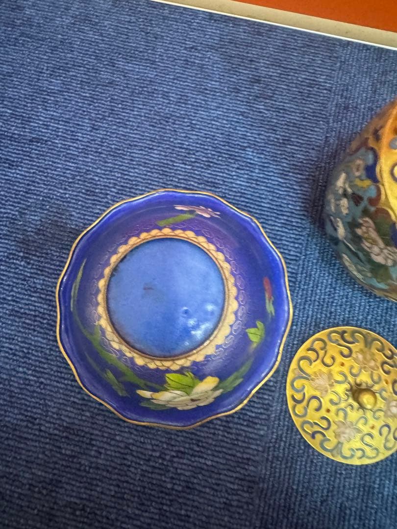 1852   七宝焼　景泰藍　碗1客　茶入1客　フクロウ1客