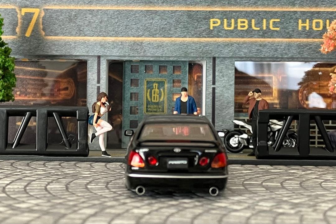 トヨタ　アリスト　改造　1/64 ミニカー　新車　改造