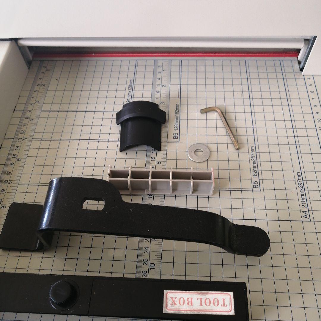 大型裁断機　DS-858A4