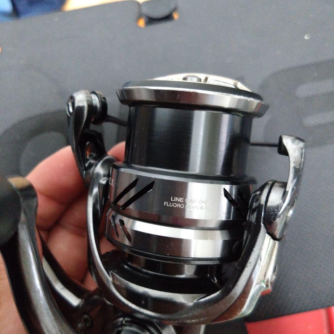 シマノ　21コンプレックス　XR　2500F6　スピニングリール