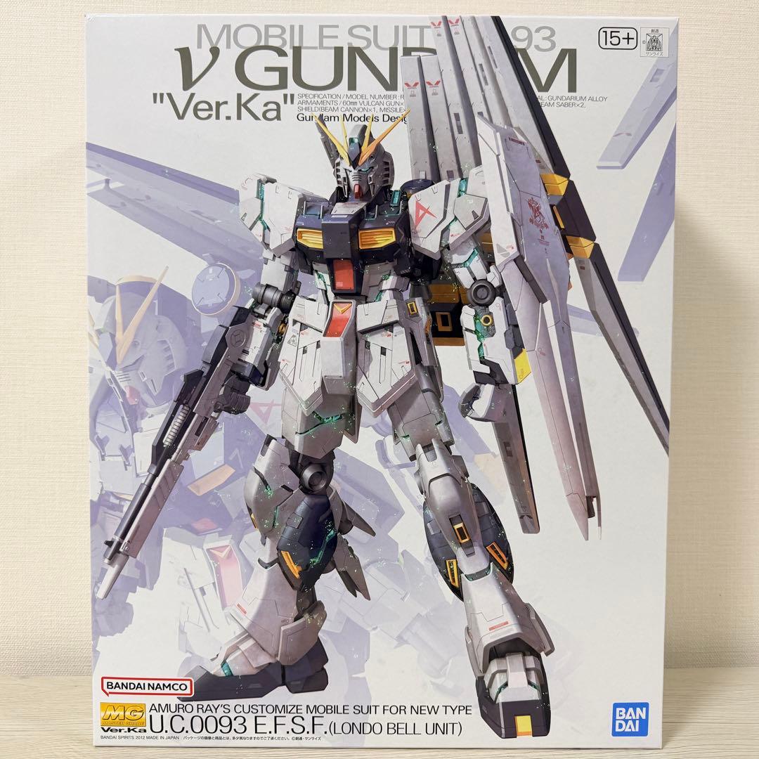 RGガンプラ RX-93ff νガンダム、ν(ダブル・フィン・ファンネル装備型)