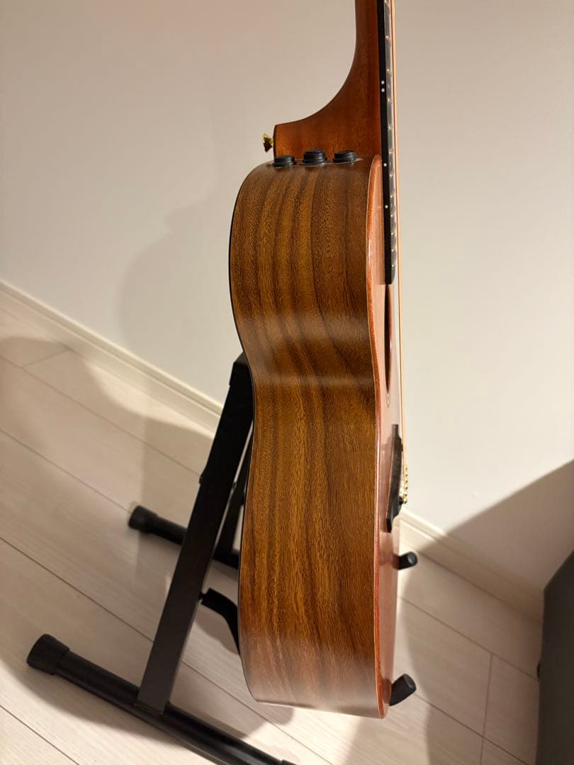 James J-300CIlアコギに、Cherub デジタルチューナーをセット