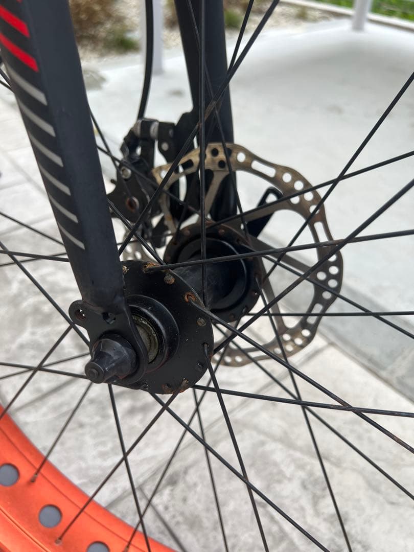 静岡県浜松市引取　TRINX T-106 ファットバイク