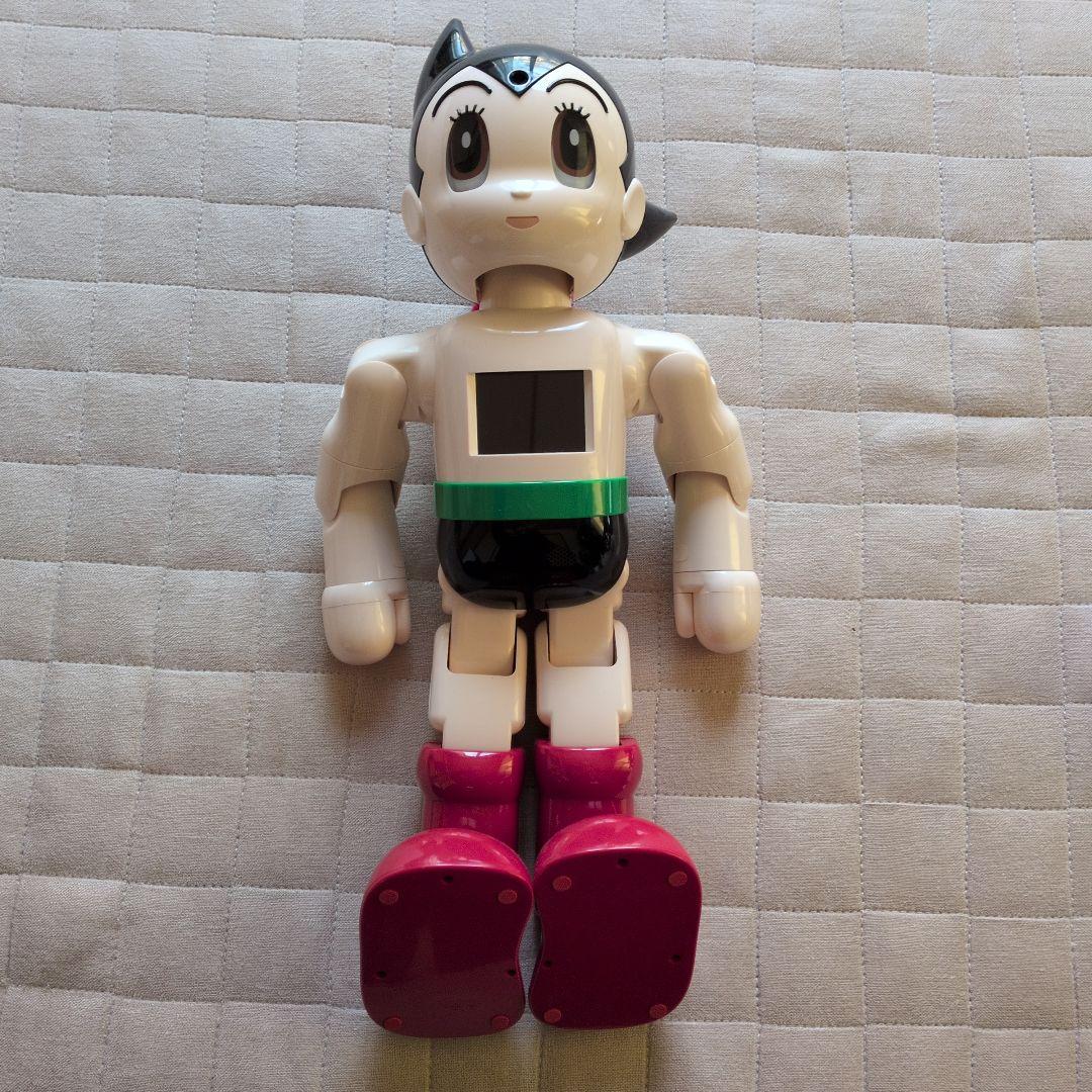 ATOM コミュニケーションロボット