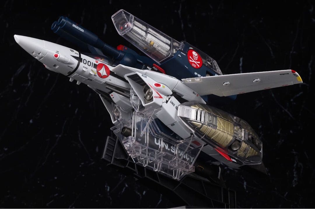 DX超合金 劇場版 VF-1S 一条輝機 メカニックエディション ミサイルセット
