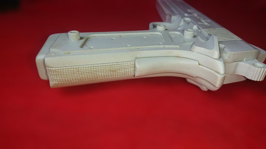 大日本技研製　デビルメイクライ　エボニー&アイボリー