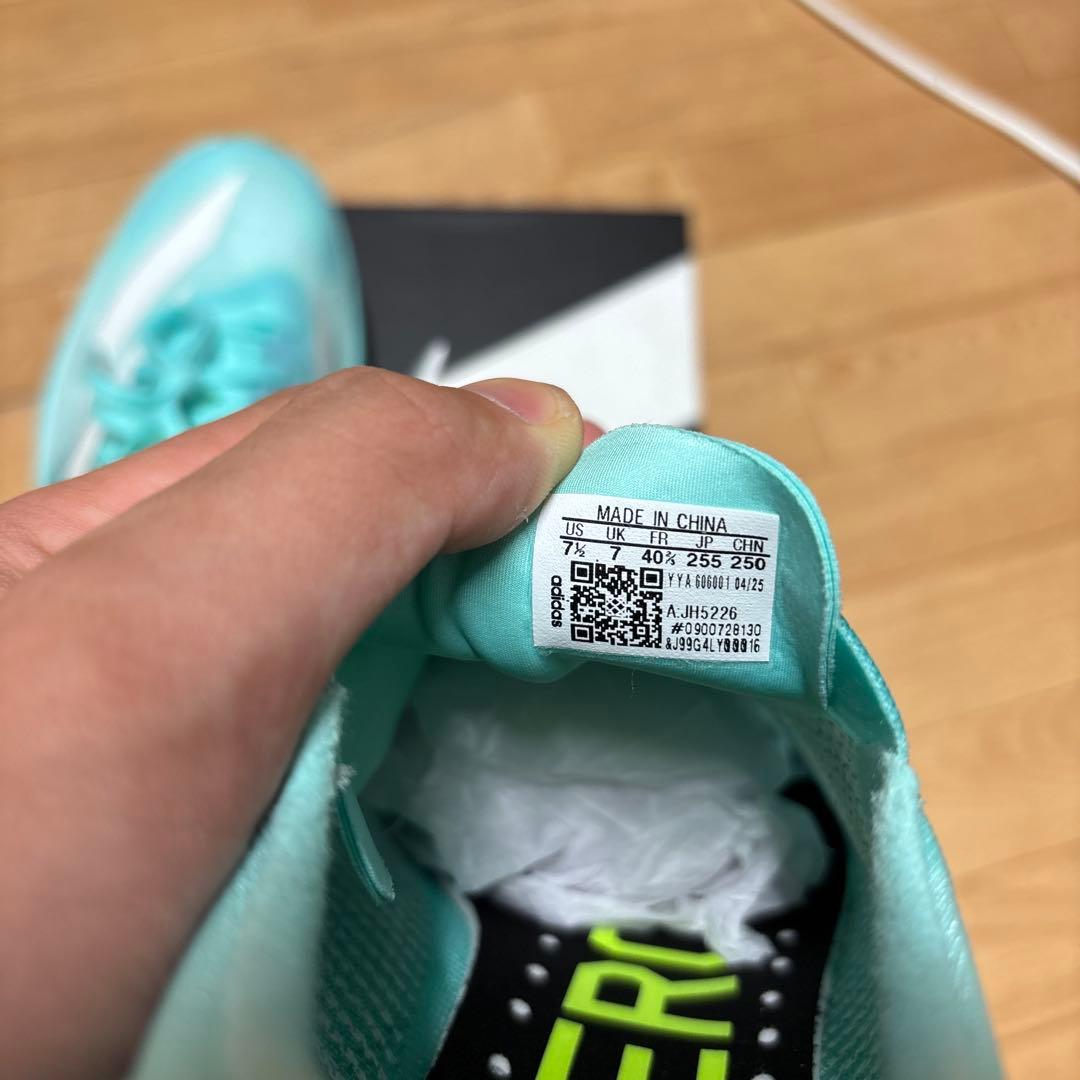 短距離スパイク ADIZERO FINESSE 25.5cm タグ付き