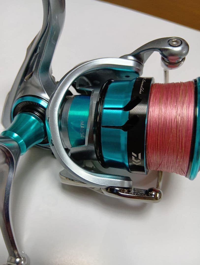 ダイワ 18エメラルダス AIR LT3000S-CXH-DH※OH済み