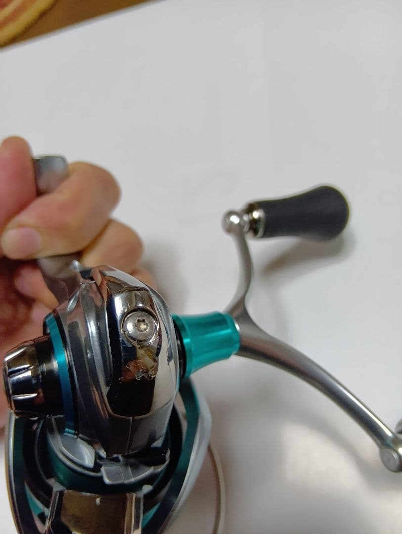 ダイワ 18エメラルダス AIR LT3000S-CXH-DH※OH済み