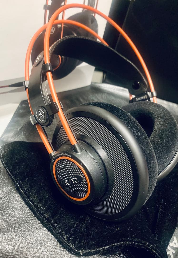 AKG K712PRO 開放型モニターヘッドホン