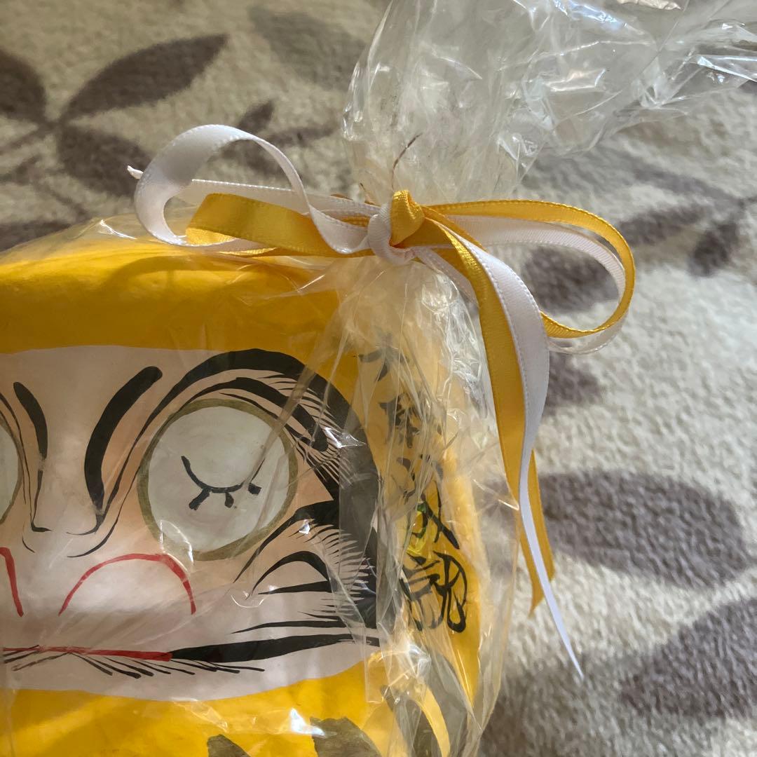 武井咲☆サイン入りダルマ