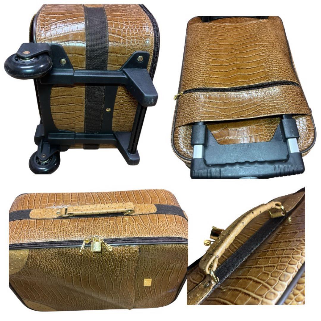 【希少】珍しい　新品未使用 Valentino Marudini クロコ型押し