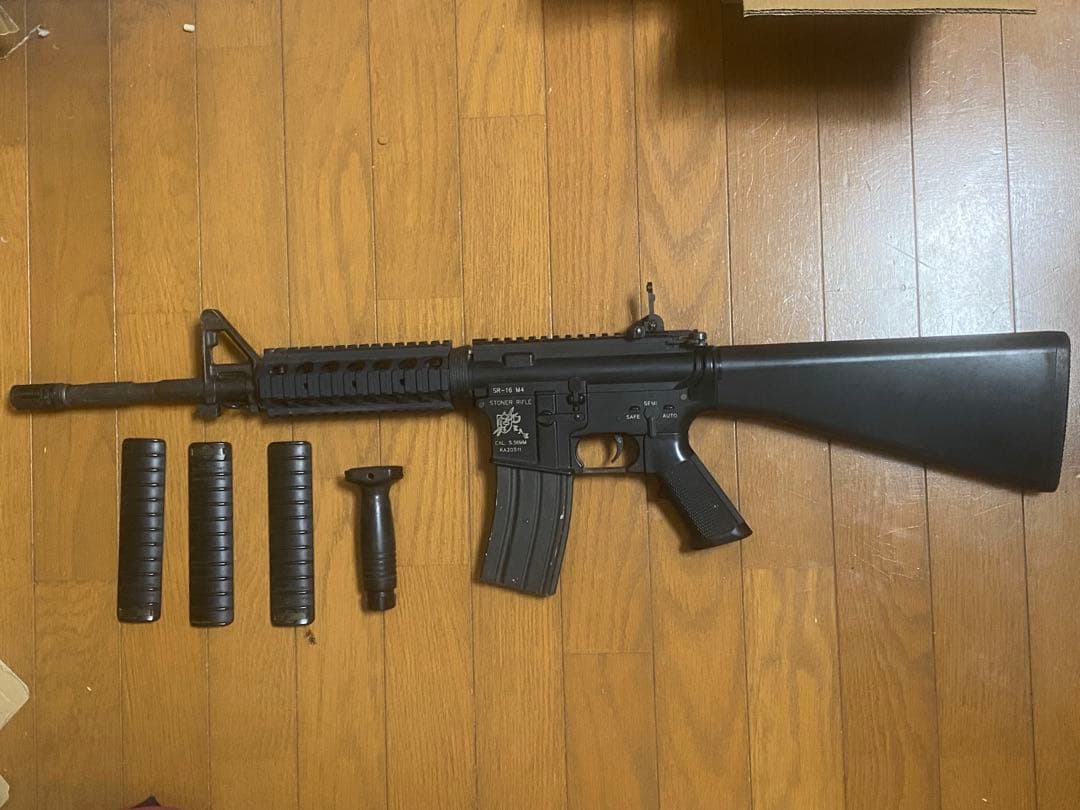 東京マルイ　M4A1 SR-16 スタンダード電動ガン