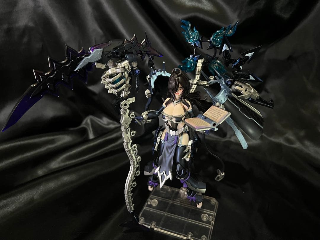 メガミデバイス 【皇巫 ツクヨミ レガリア】 美プラ 塗装品 完成品