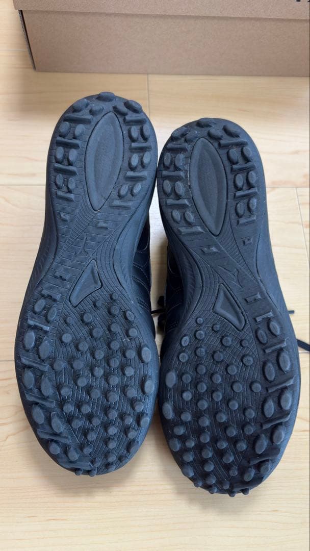 ミズノ モレリア サラ エリート TF 24.0