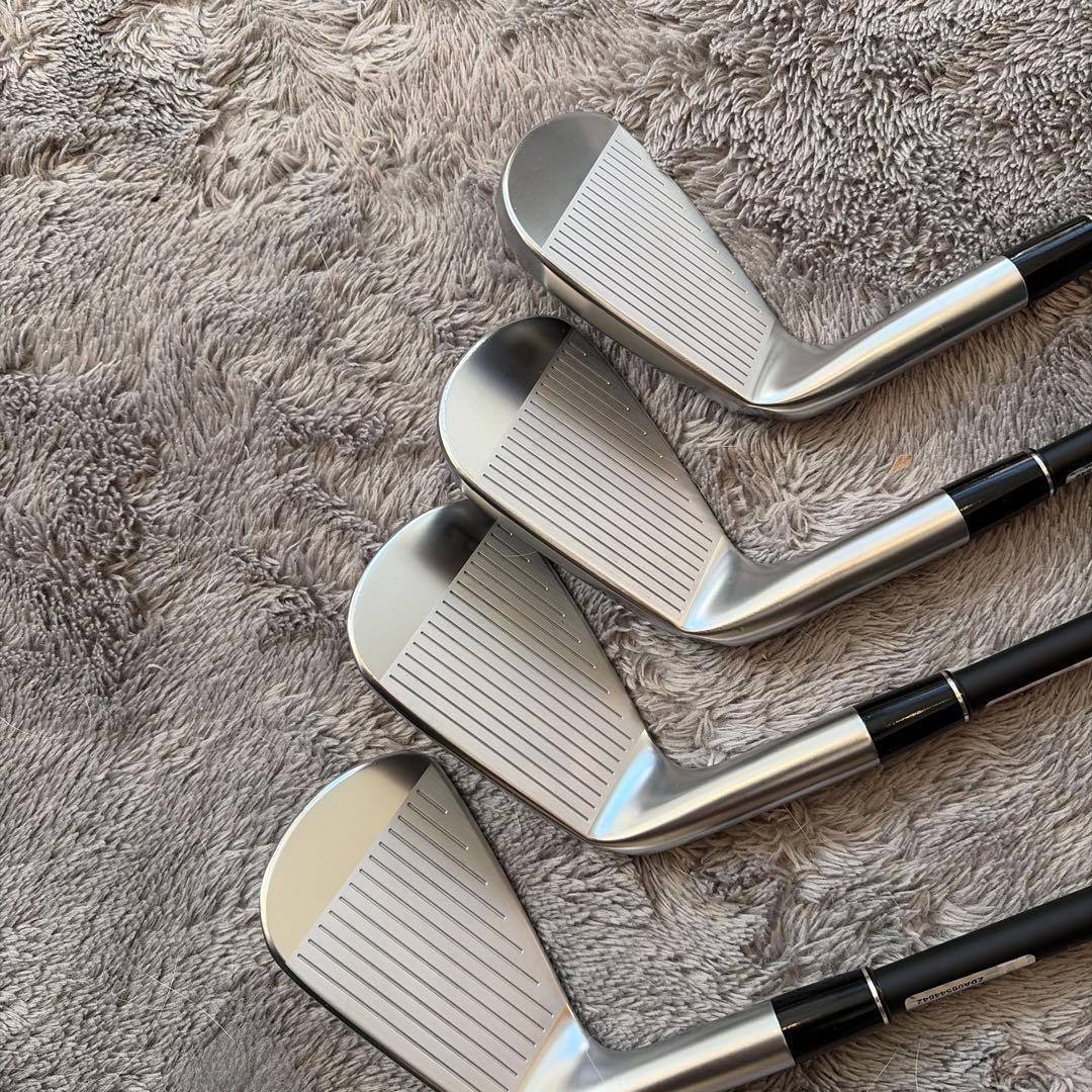 Zxi7 アイアン Travil95R スリクソン　7〜P