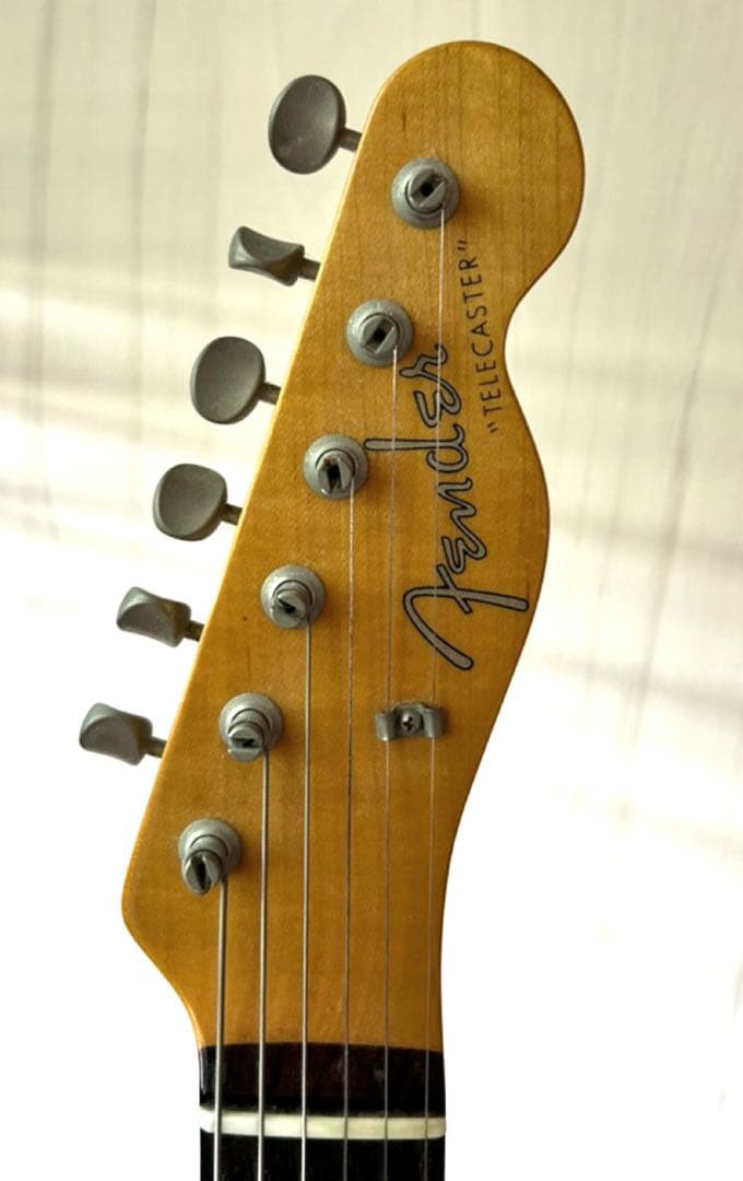 Fender Japan テレキャスターTL62B-22/布袋寅泰バンビーナ