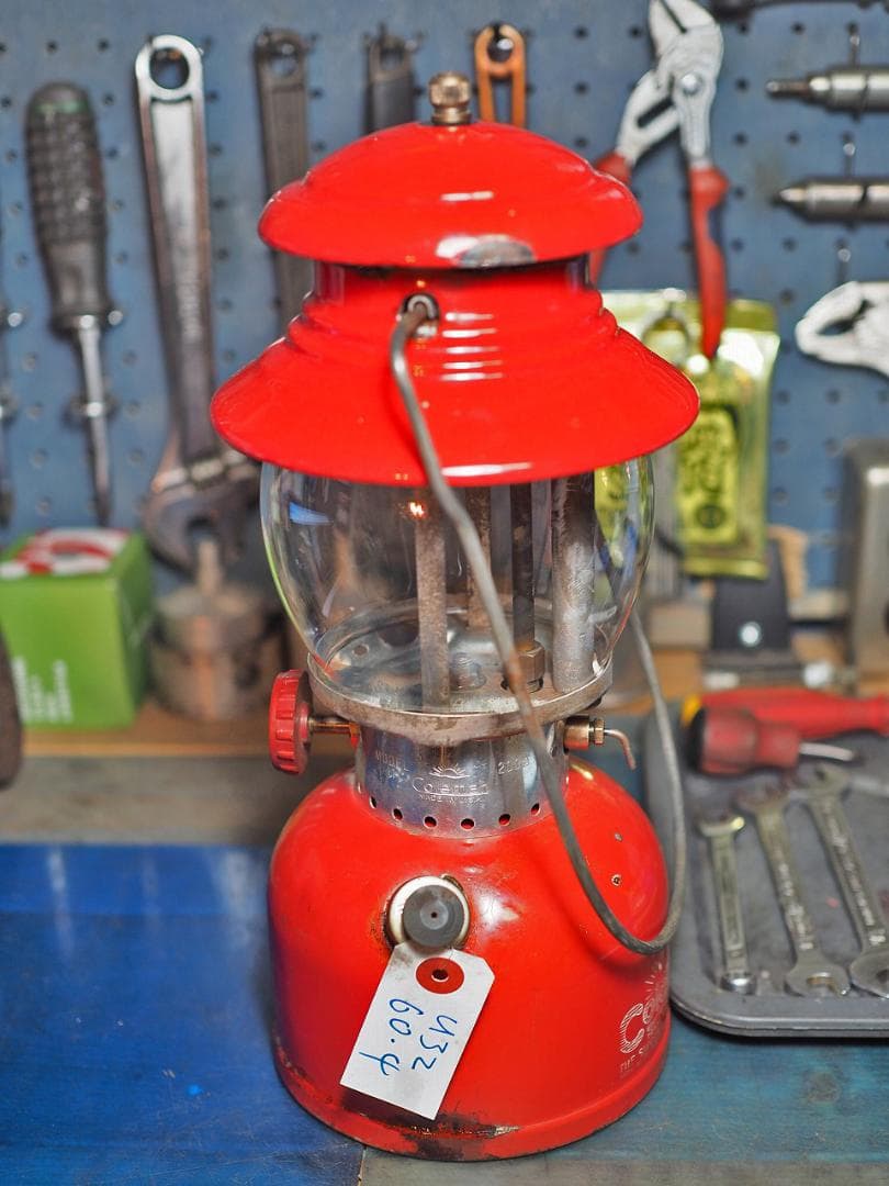 1960年4月 コールマン 200A ランタン（イエローボーダー）u32