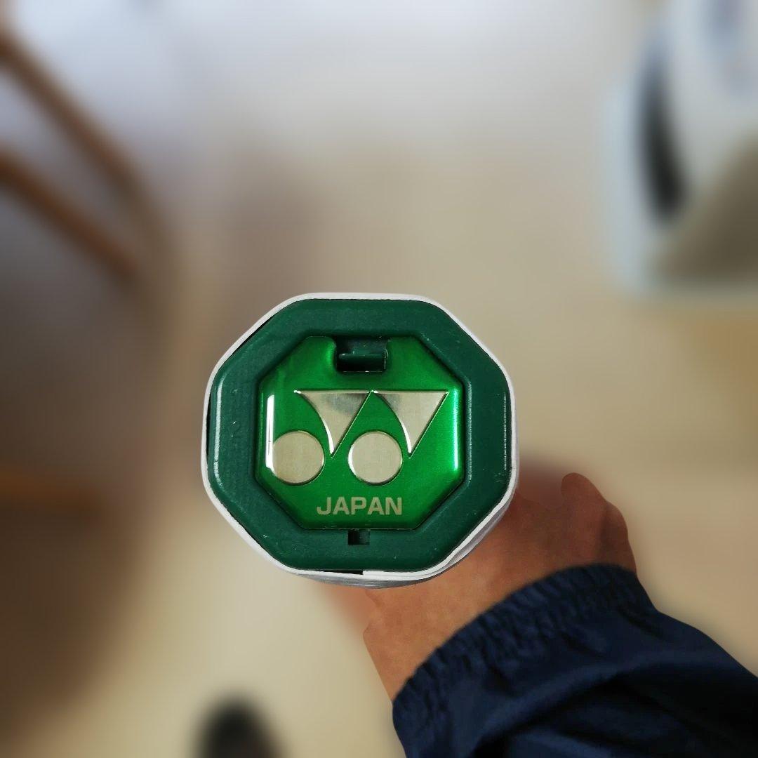 YONEX硬式ラケット　ezone 98 　 グリップサイズ2　（旧モデル）