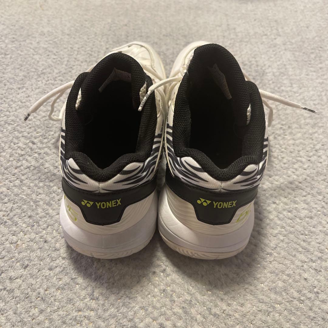 ヨネックス バドミントンシューズ パワークッション65Z 桃田選手着用モデル
