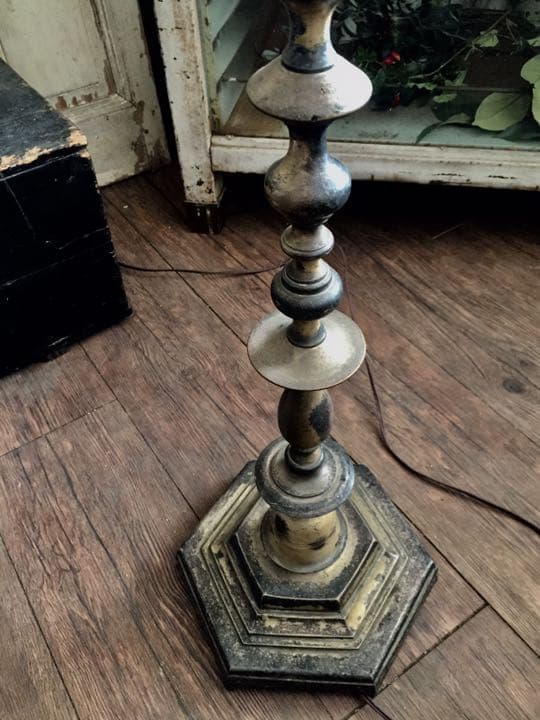 フランス  希少  貴族のスタンドランプ