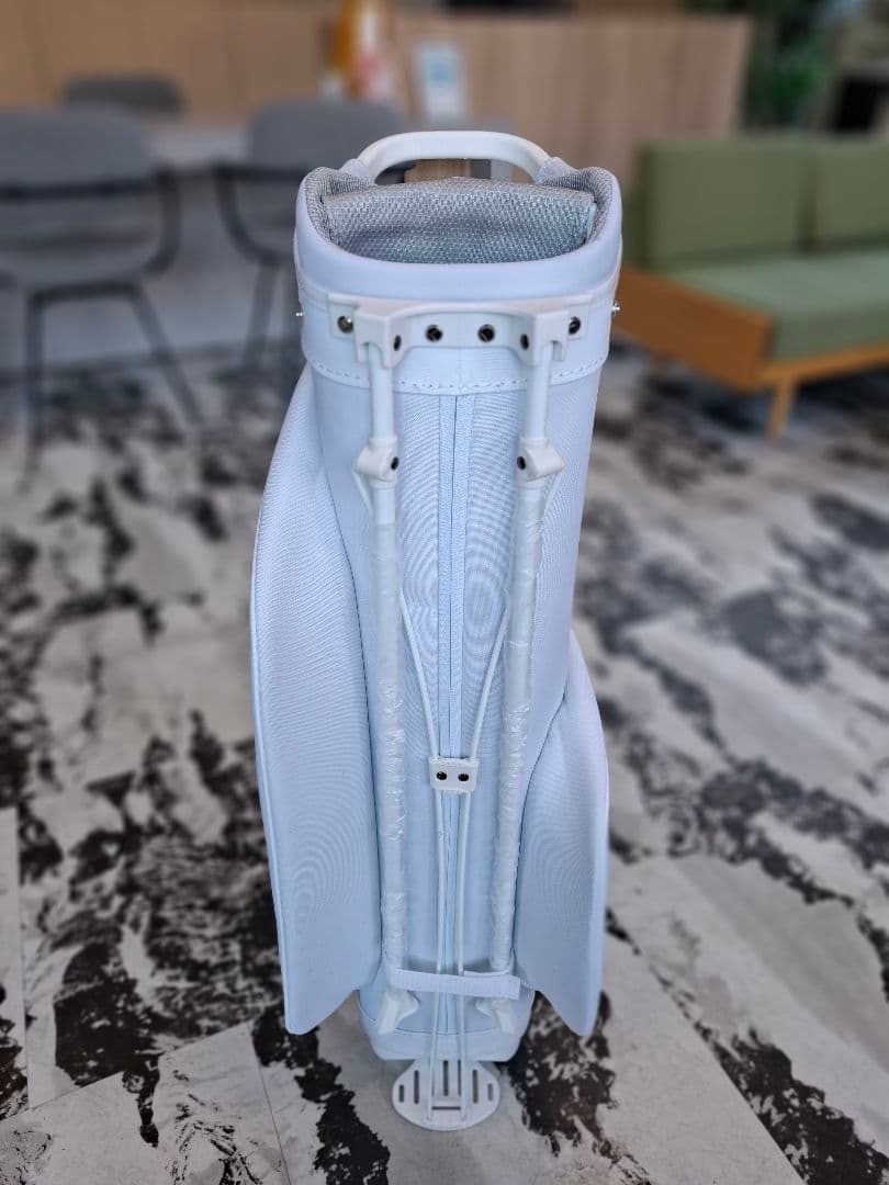 Callaway ホワイト キャディバッグ　スタンド　2025年モデル